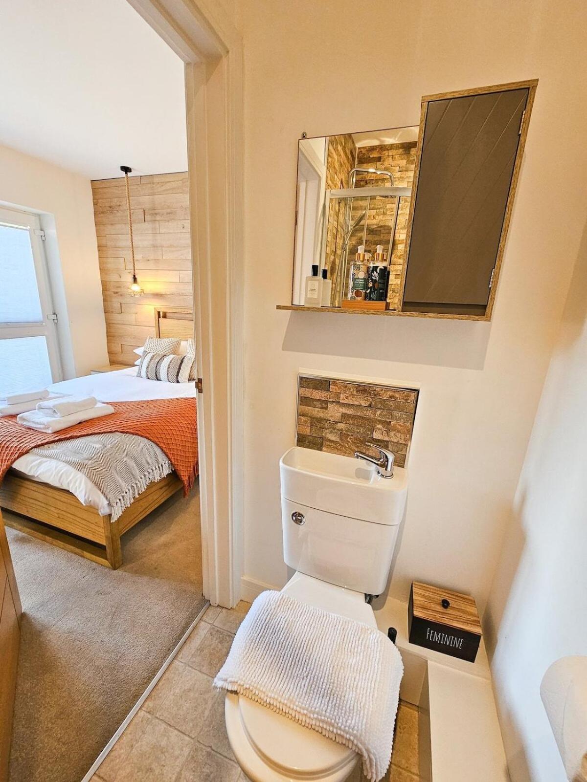 Cozy Retreat Apartment Eastbourne Exterior photo